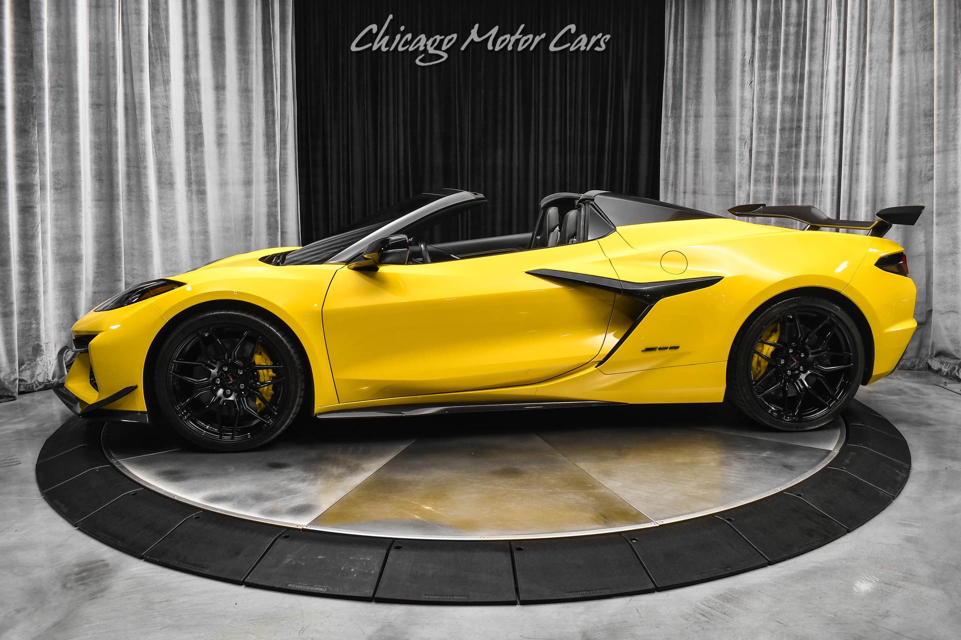 Used 2025 Chevrolet Corvette Z06 Convertible! 3LZ! $159k+ MSRP